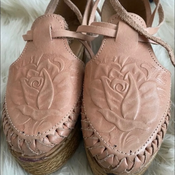 Mexican Huraches Platform Artisanal Sandals - Picture 1 of 7